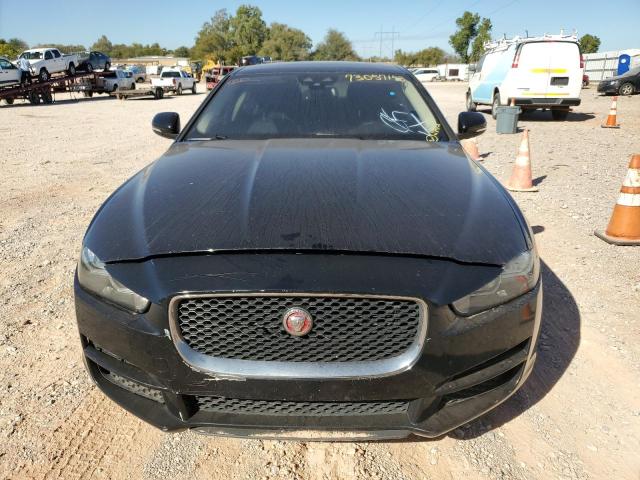 SAJAR4BG6HA946932 Jaguar XE