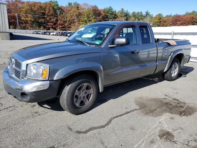 2005 Dodge Dakota SLT