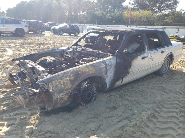 1996 Lincoln Town Car Signature