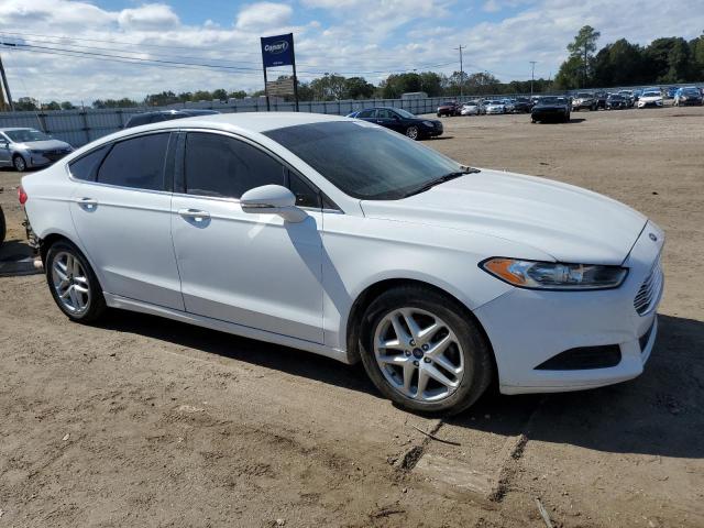 Vin: 1fa6p0hd0f5123943, lot: 86830464, ford fusion se 20154