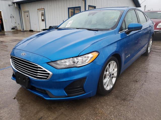 3FA6P0LU7KR131665 Ford Fusion SE