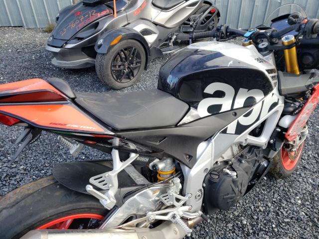 2018 APRILIA TUONO ZD4KGUA00JS000617