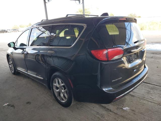 2C4RC1EG6JR330226 2018 CHRYSLER PACIFICA, photo no. 2