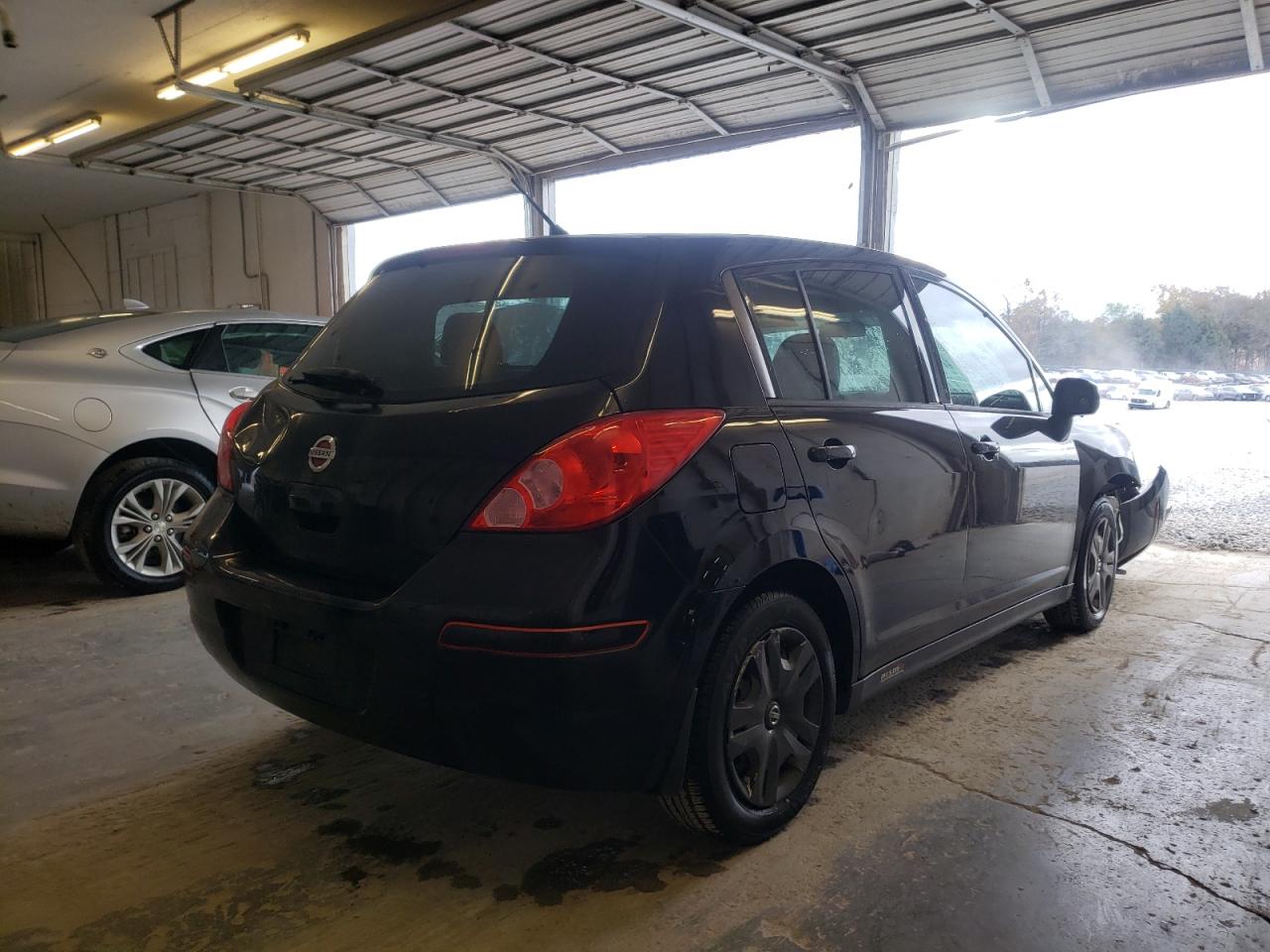 3N1BC1CP0BL508668 2011 Nissan Versa S