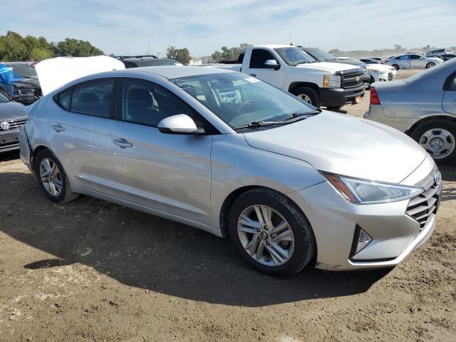 5NPD84LF7KH419339 Hyundai Elantra SE 4