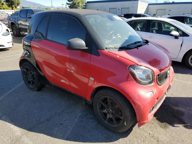 VIN WMEFJ5DA9GK069681 2016 Smart Fortwo no.4