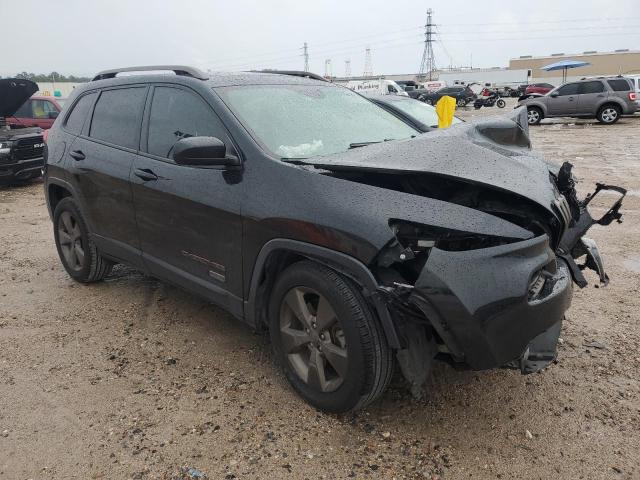 1C4PJLCB6GW307397 Jeep Cherokee Latitude