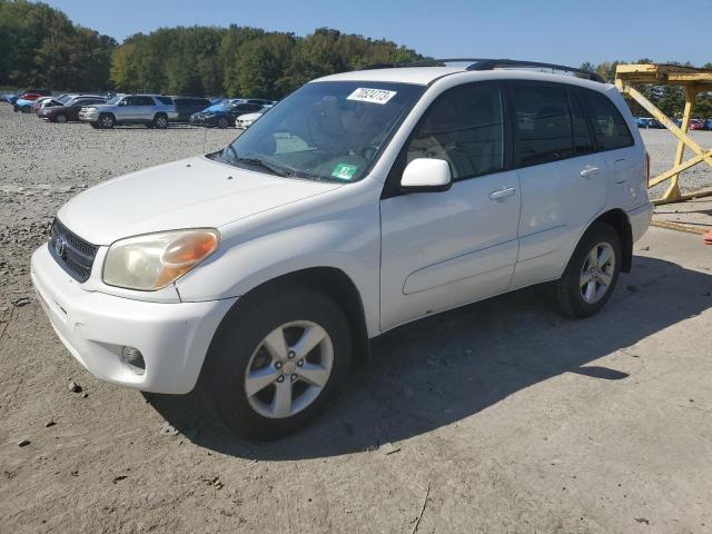 2004 Toyota RAV4 