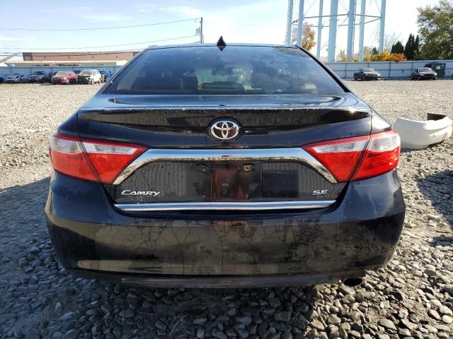  TOYOTA CAMRY 2015 Чорний