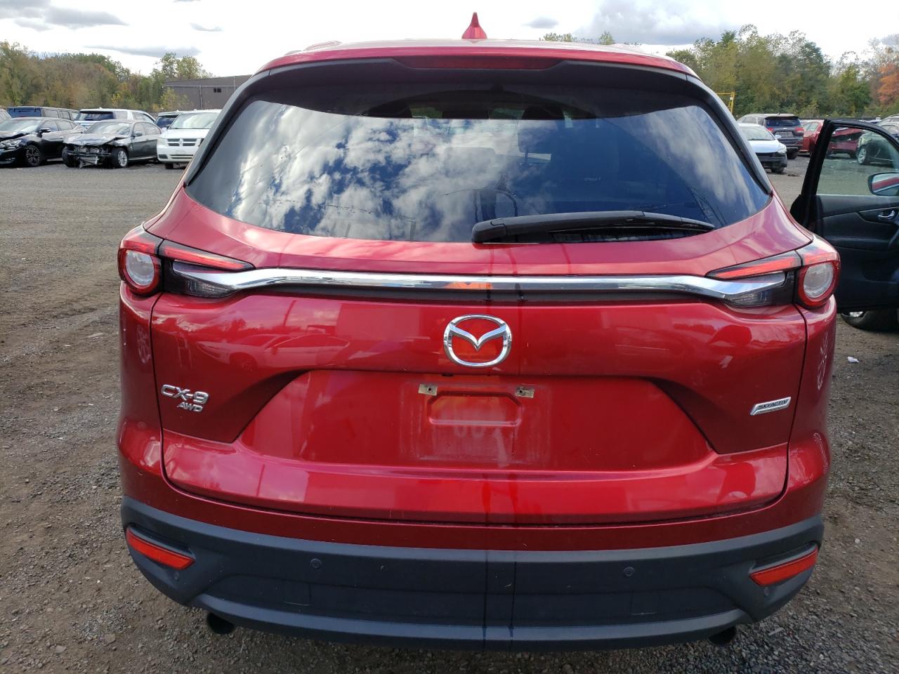 JM3TCBCY8J0204796 2018 Mazda Cx-9 Touring