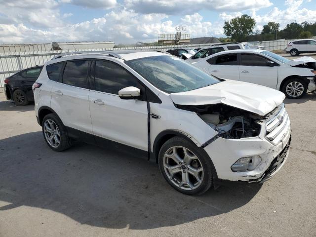 1FMCU9J97HUD66170 Ford Escape Titanium