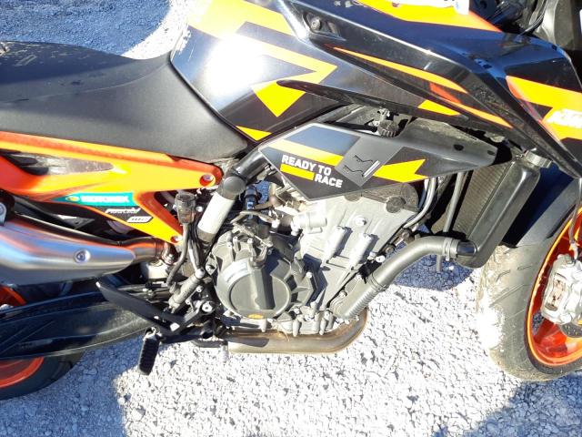 2022 KTM 890 DUKE R - VBKTU940XNM842617