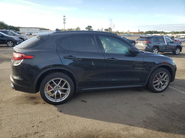 ZASPAKBN6K7C31731 Alfa Romeo Stelvio TI 3