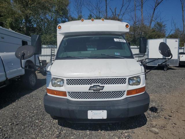 2008 Chevrolet Express G3500 VIN: 1GBHG31C381109927 Lot: 69010343