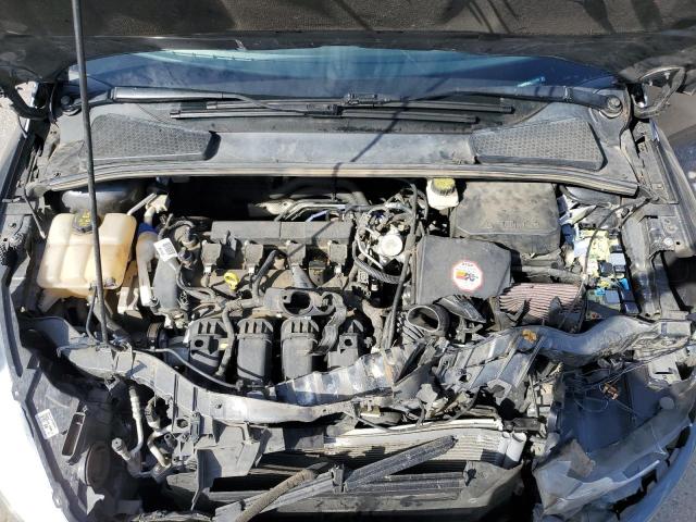 1FADP3F20HL221296 Ford FOCUS SE