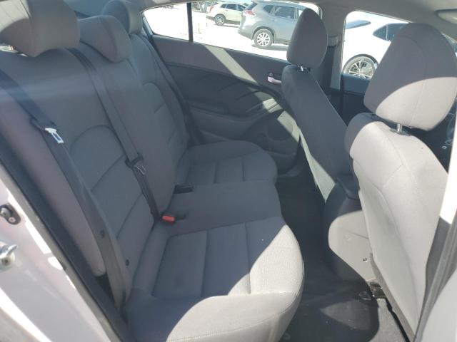 3KPFK4A72HE074899 KIA FORTE LX