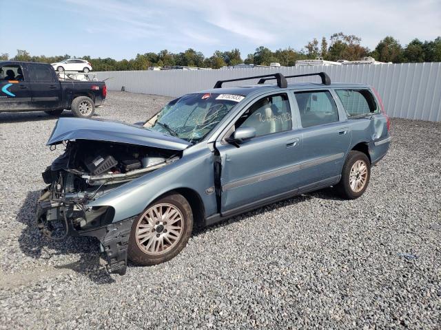 2004 Volvo V70 