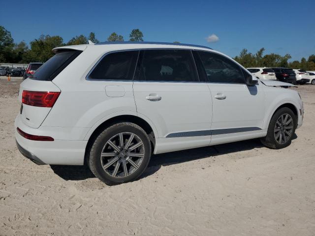 VIN WA1LHAF70JD040468 2018 Audi Q7, Premium Plus no.3