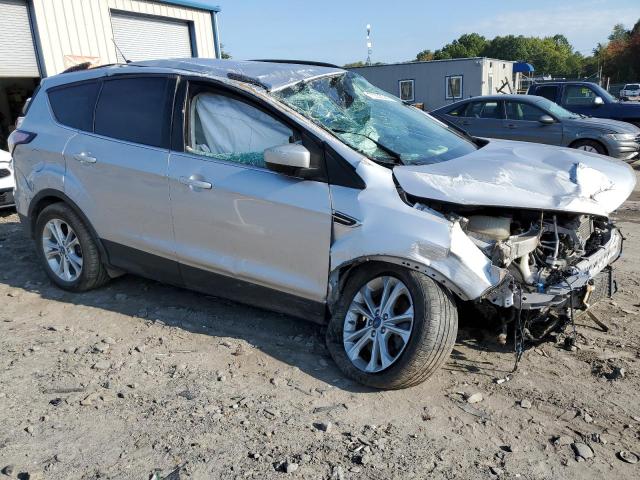 1FMCU9HD3JUB87737 Ford ESCAPE SEL