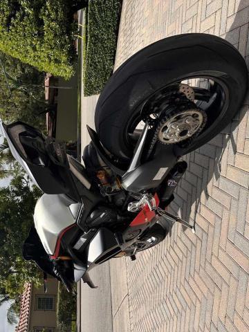 2021 DUCATI PANIGALE V ZDMDAGNWXMB001952