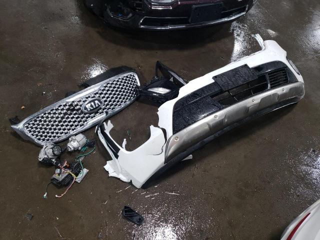 5XYPKDA55JG388641 KIA SORENTO SX