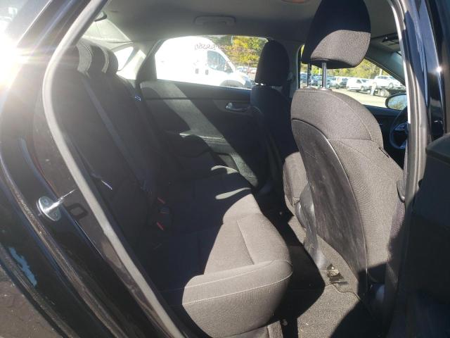 3KPF24AD6KE107366 KIA FORTE FE