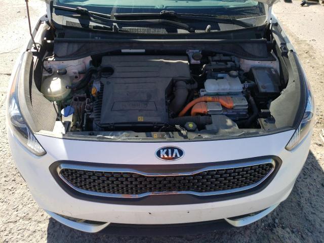 KNDCB3LC0K5337725 KIA NIRO FE