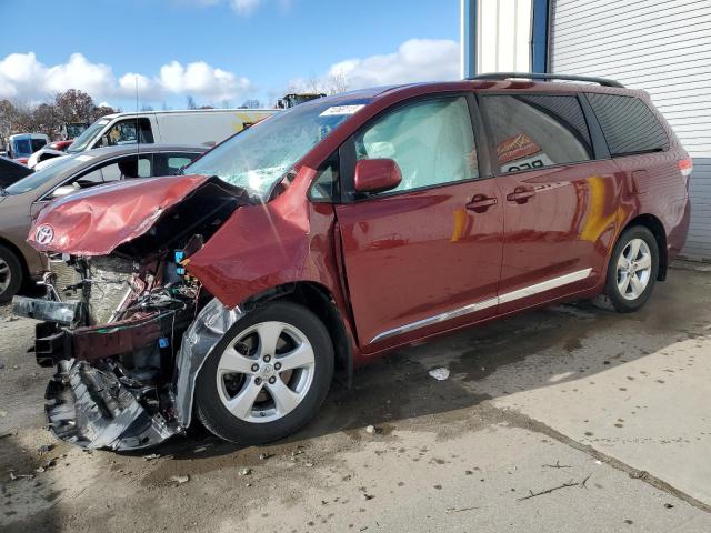 2013 Toyota Sienna LE