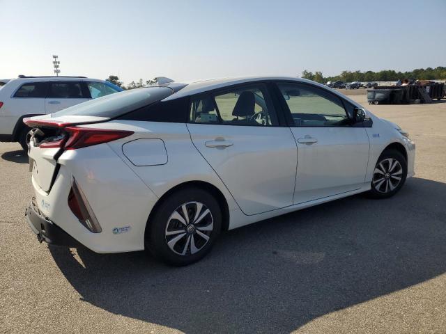 2018 TOYOTA PRUIS JTDKARFP5J3092706