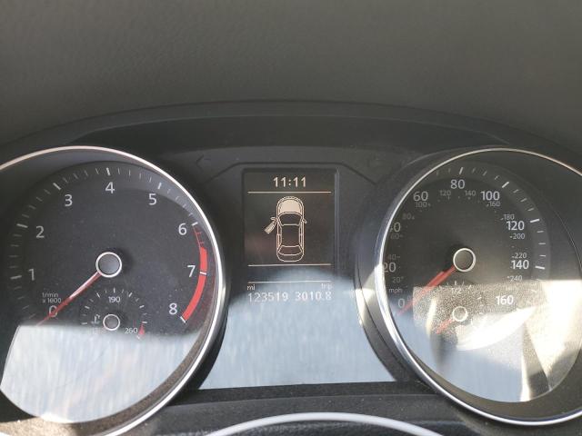  VOLKSWAGEN PASSAT 2017 Білий