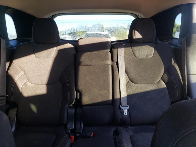 1C4PJLCB8GW201209 Jeep Cherokee Latitude