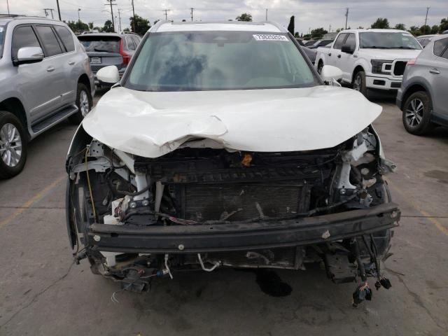 5N1AT3BA2MC746923 Nissan Rogue SV 5