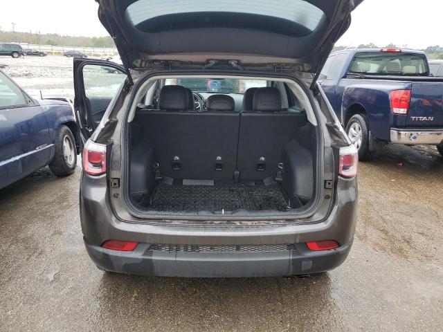 3C4NJCBB7KT636892 Jeep Compass Latitude