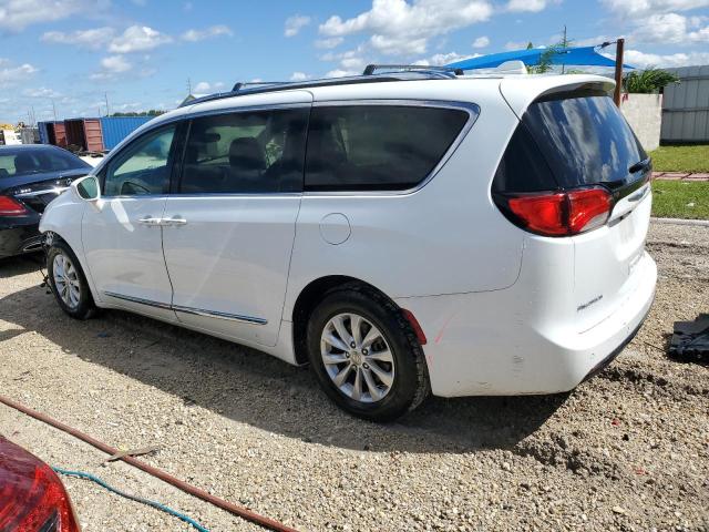 2C4RC1EG4JR177796 2018 CHRYSLER PACIFICA, photo no. 2