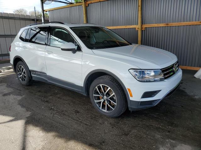 3VV2B7AXXMM069595 Volkswagen Tiguan SE 4