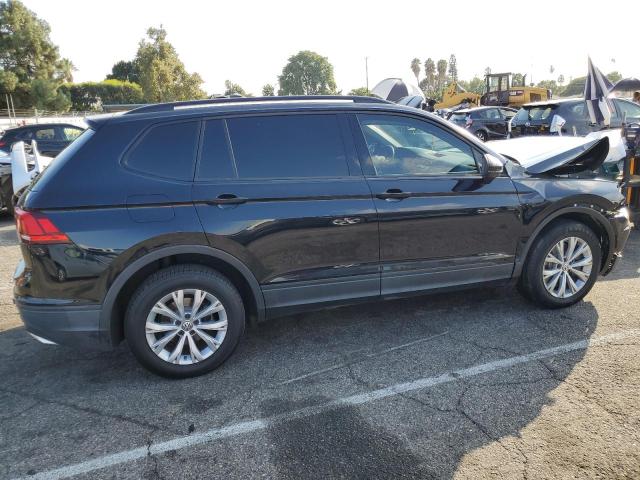 3VV1B7AX2KM038592 Volkswagen Tiguan S 3