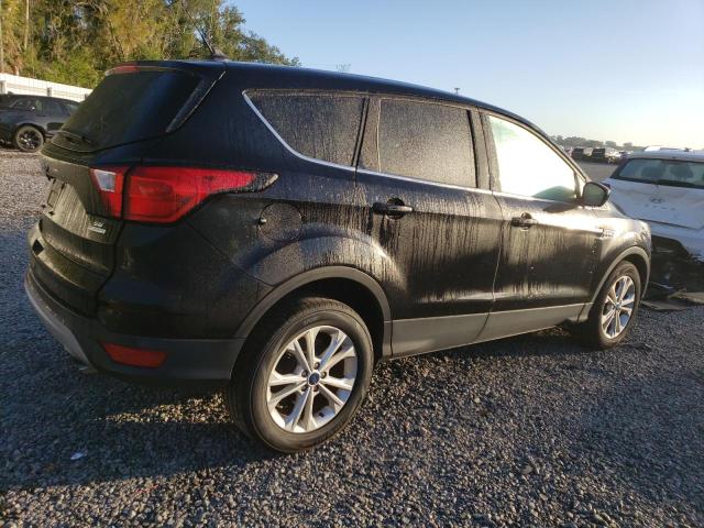 1FMCU0GD0KUC45530 2019 FORD ESCAPE, photo no. 3