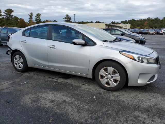 3KPFK4A74JE238420 | 2018 KIA FORTE LX