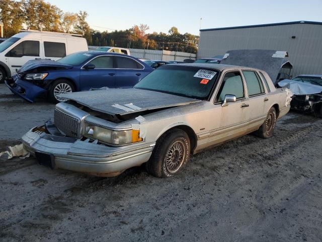 1994 Lincoln Town Car Signature