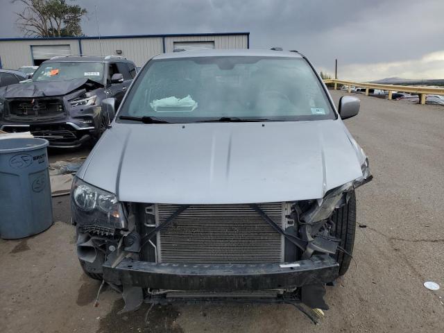 2C4RDGEG2KR785897 Dodge Caravan GRAND CARA 5