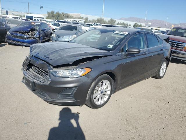 3FA6P0HD5KR133827 Ford Fusion SE