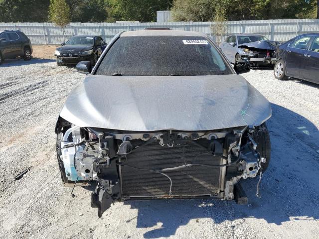  TOYOTA CAMRY 2019 Сріблястий