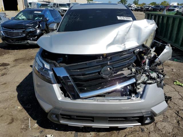 5N1DR3CD1NC249299 Nissan Pathfinder Sl