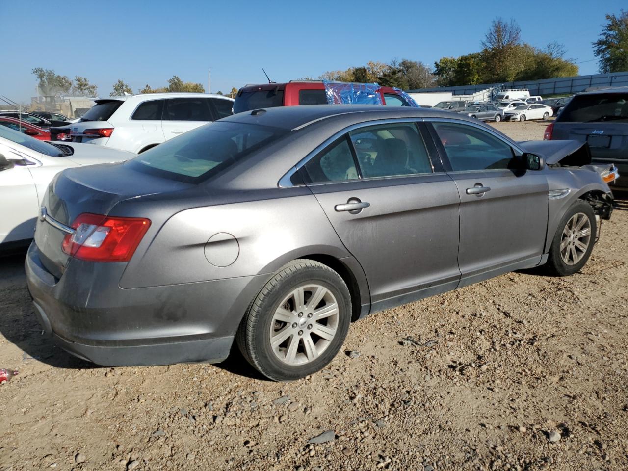 1FAHP2DW7CG127063 2012 Ford Taurus Se