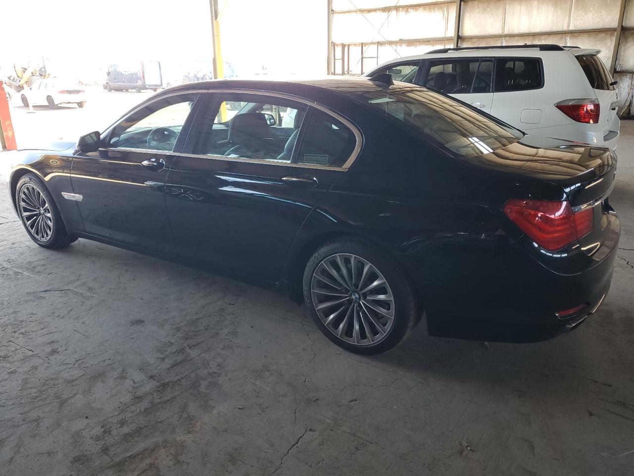 2012 BMW 740 Li vin: WBAKB4C57CC576685