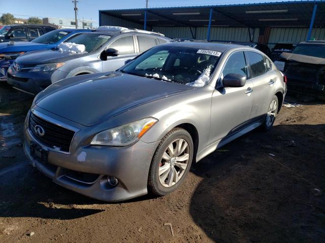 2011 INFINITI M56 