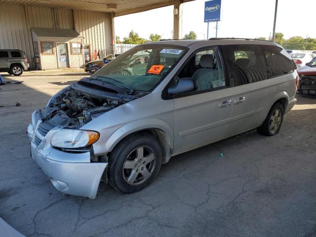 2005 Dodge Grand Caravan SXT