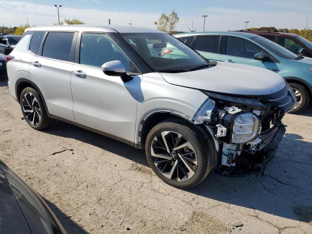  MITSUBISHI OUTLANDER 2023 Білий