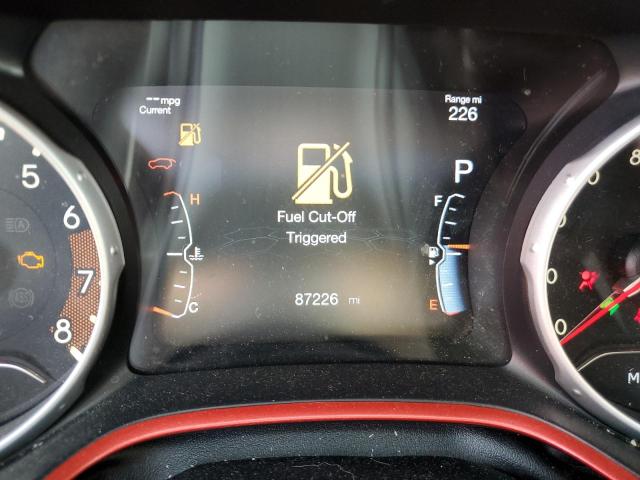 3C4NJDDBXJT348284 Jeep Compass Trailhawk