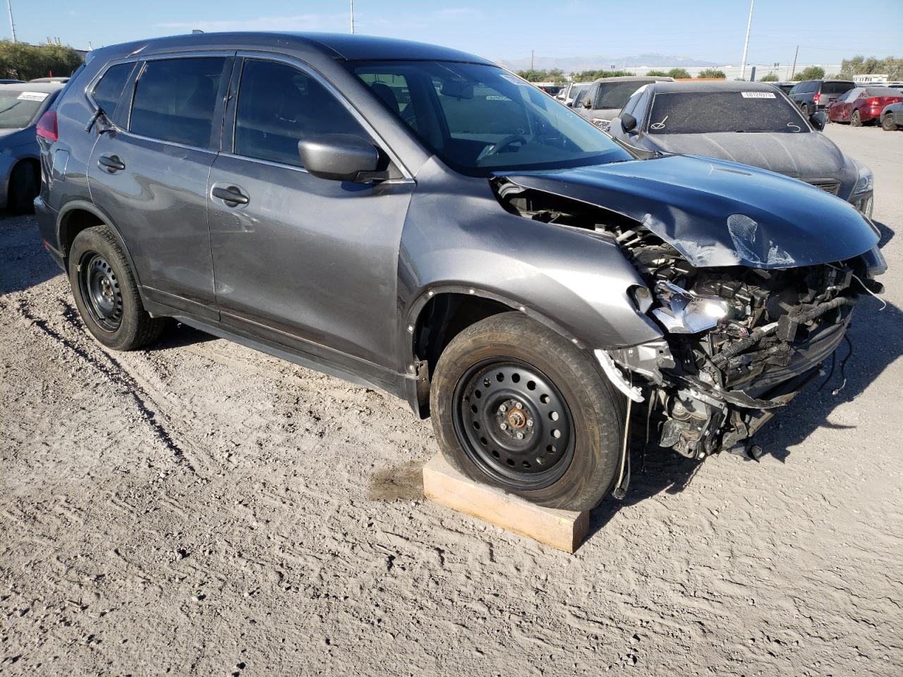 2018 Nissan Rogue S vin: JN8AT2MT7JW458990